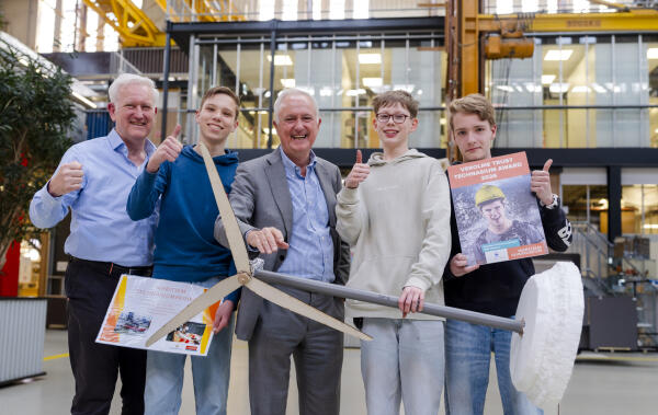 Technasiumleerlingen bedenken innovatieve oplossingen voor windenergie op zee Technasiumleerlingen bedenken innovatieve oplossingen voor windenergie op zee