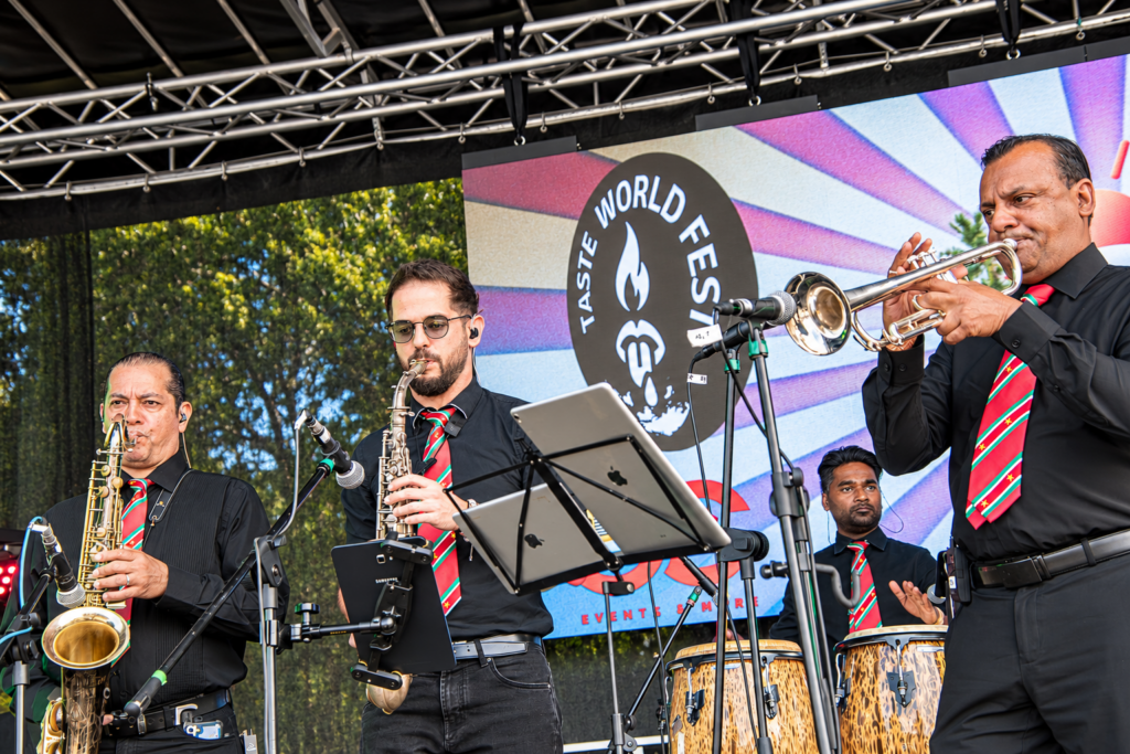 Taste World Fest trekt bezoekers naar Prinsenpark Rotterdam Taste World Fest trekt bezoekers naar Prinsenpark Rotterdam